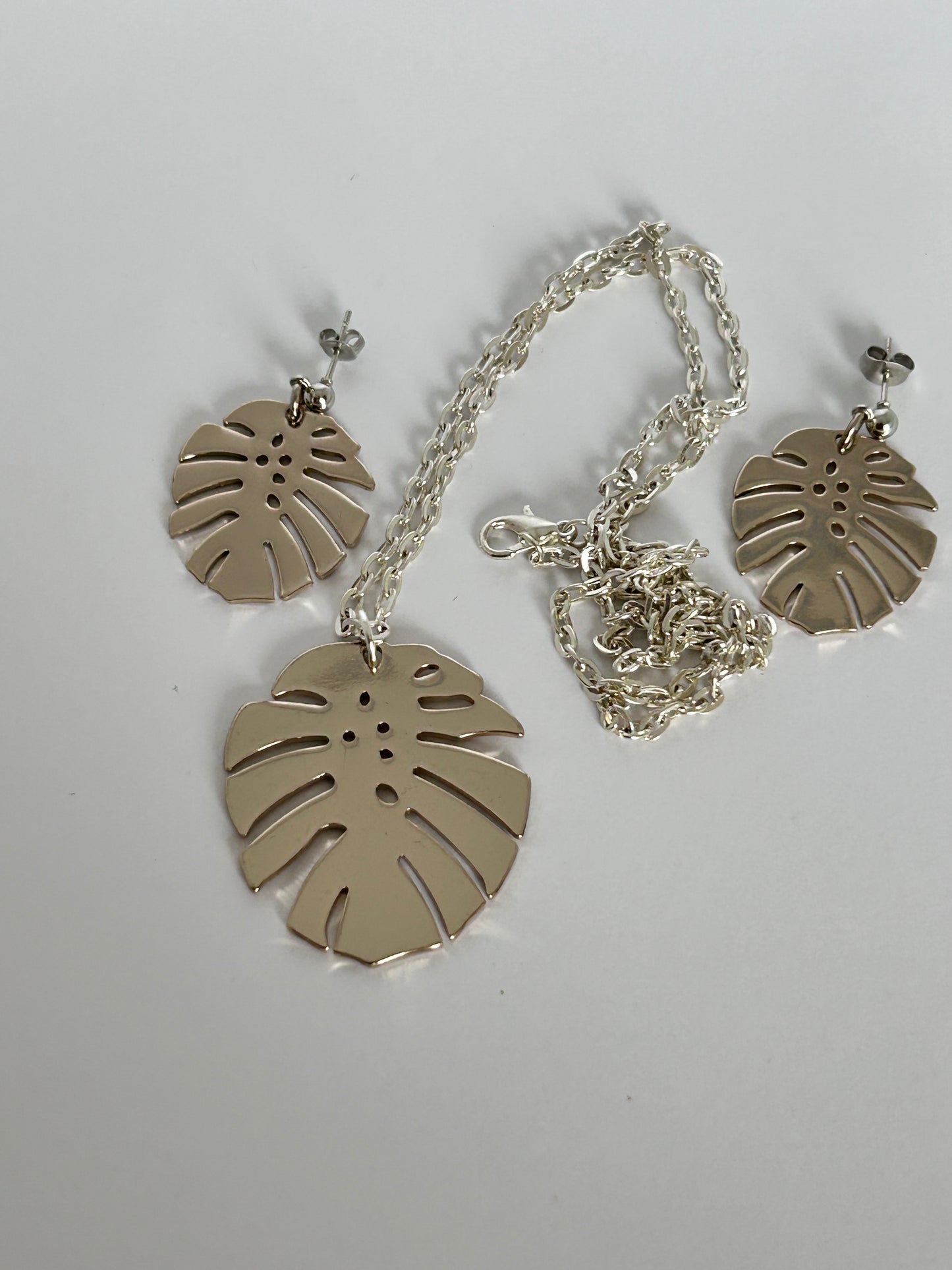 Ginko Leaf Earrings & Pendant Necklace