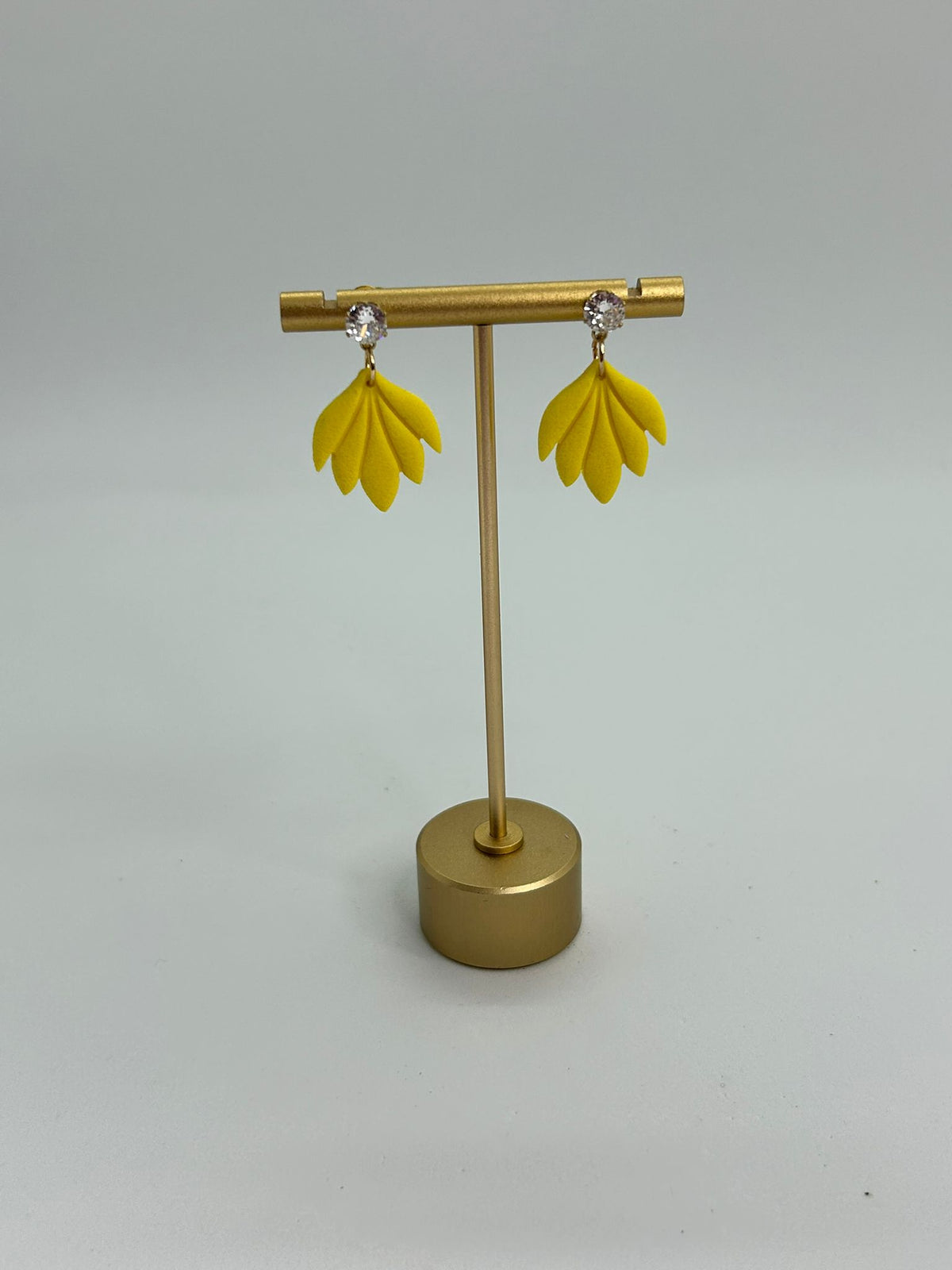 Clay Shell Earring - Yellow