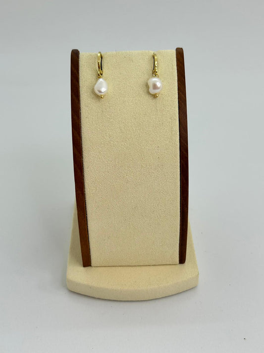 Freshwater Pearl Drop Earring