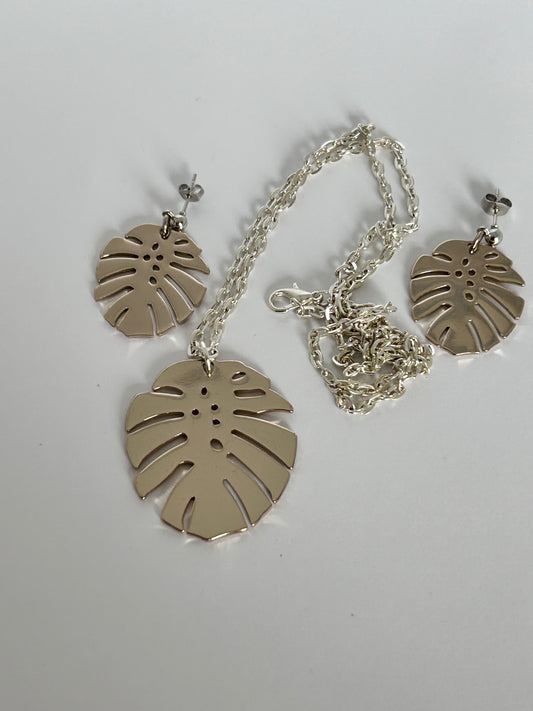 Ginko Leaf Earrings & Pendant Necklace
