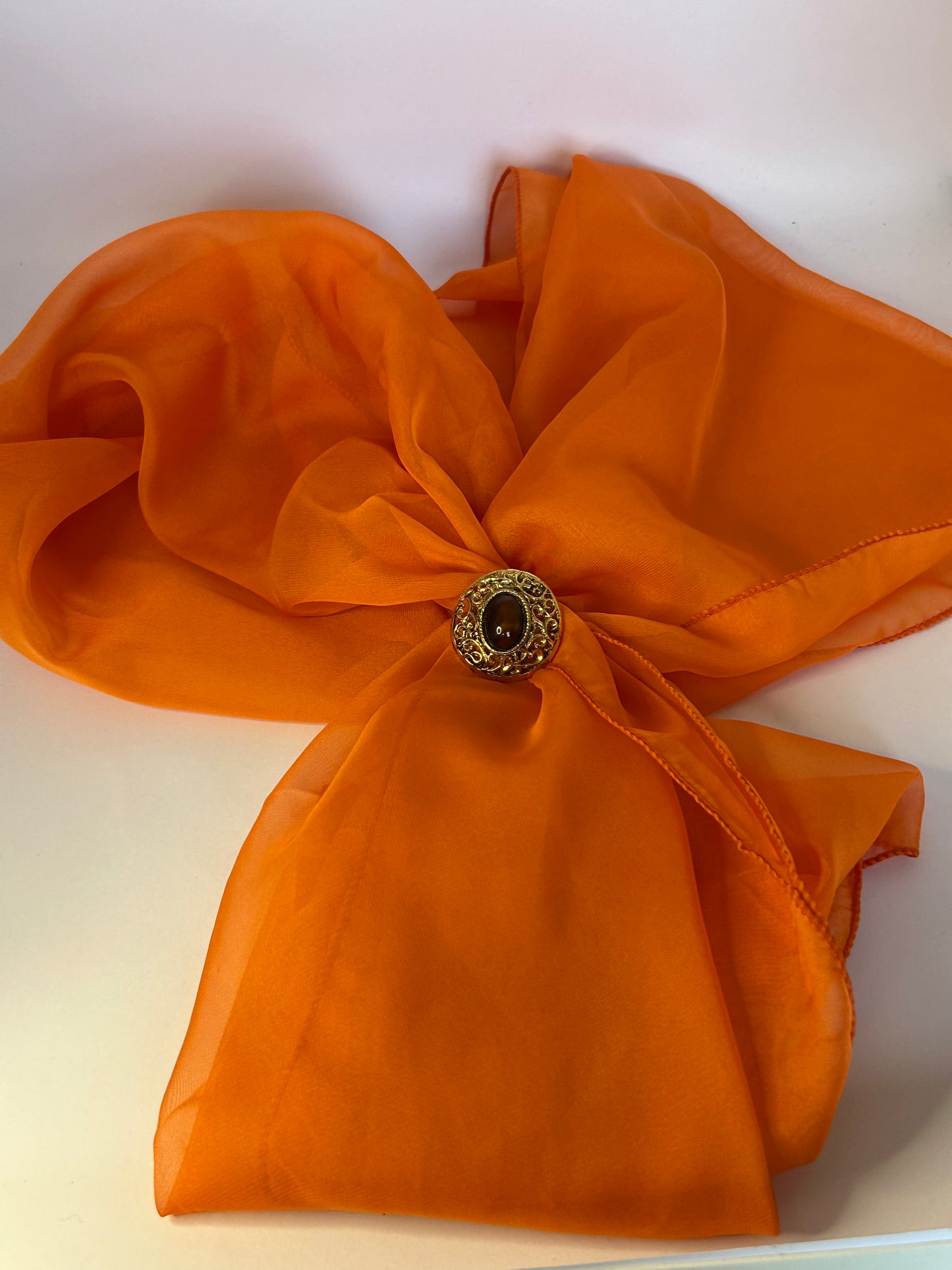 Vintage Scarf Clip & Basic Sense Scarf