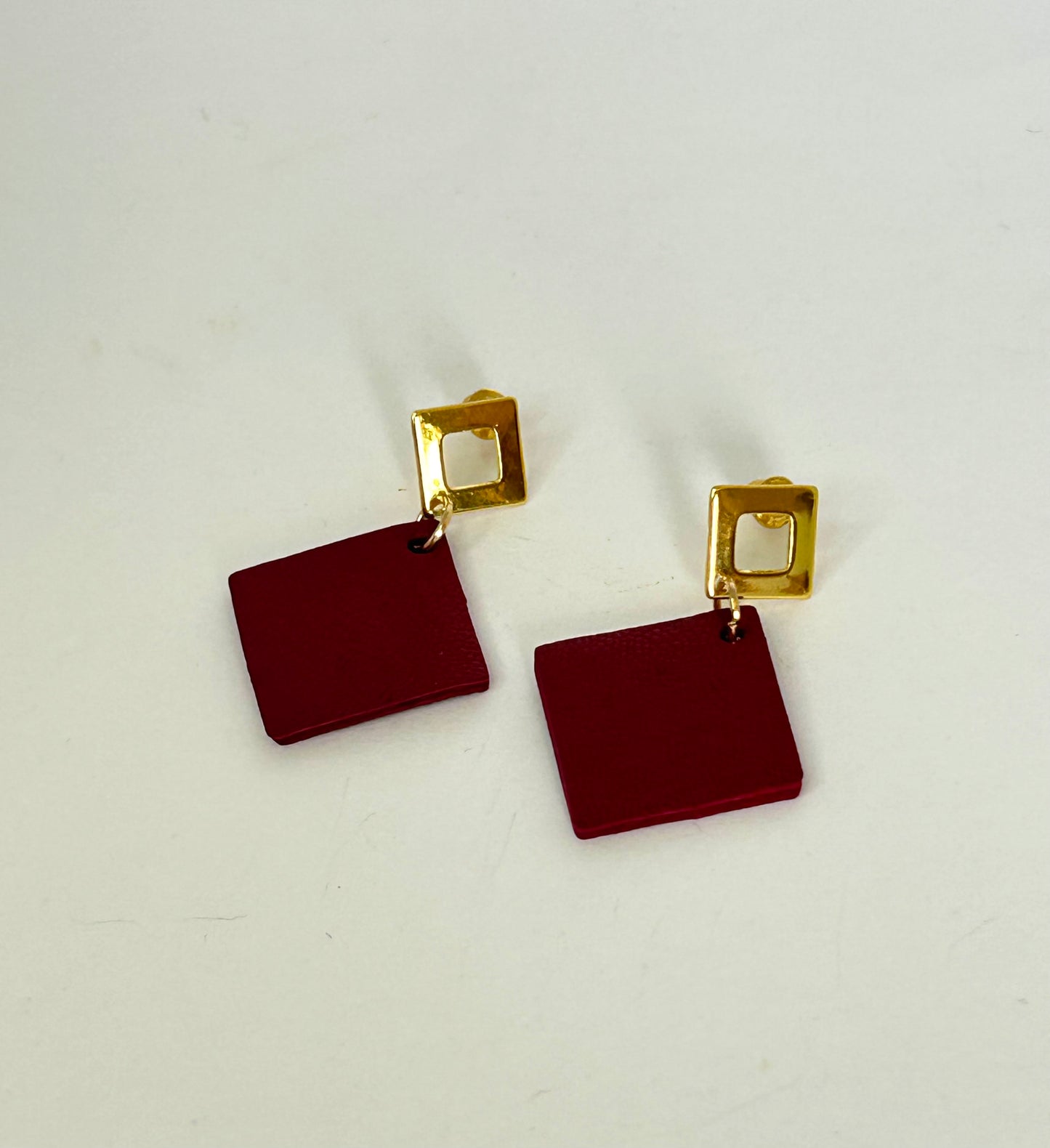 Leather Square [Burgundy]